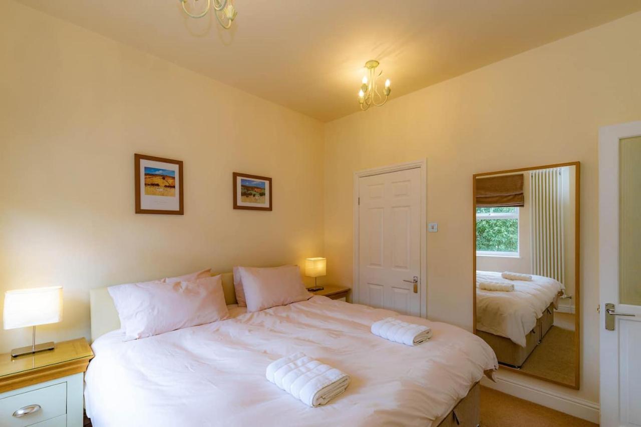 Park Crescent *